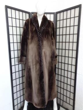 EXCELLENT BROWN SHEARED BEAVER FUR COAT JACKET WOMEN WOMAN SIZE 12-14 L-XL